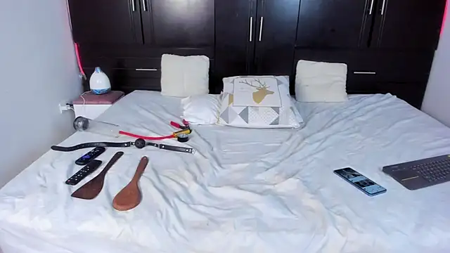 Snapshot of zadders_yb chatting on 19, 9, 2025 zadders yb online show from 19, 9, 2025