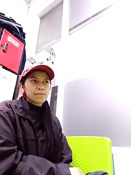 Snapshot of Raven_Rouge_ chatting on 27, 2, 2026 Raven Rouge online show from 27, 2, 2026