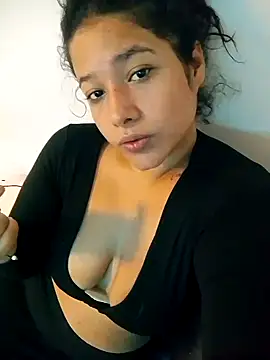 Snapshot of Stephy_ chatting on 26, 10, 2025 Stephy online show from 26, 10, 2025