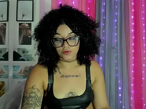 Darkflama1 online show from 5, 10, 2025