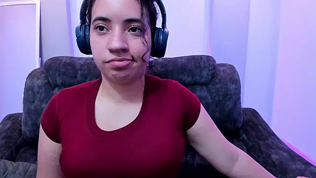 Nicol Chang online show from 15, 11, 2025