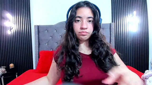 Nicol Chang online show from 6, 2, 2026