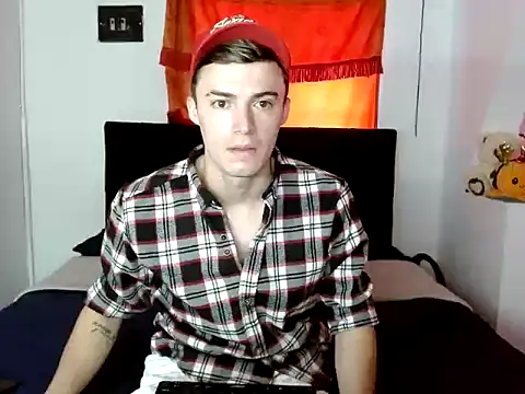 Ken bigcock77 online show from 24, 9, 2025