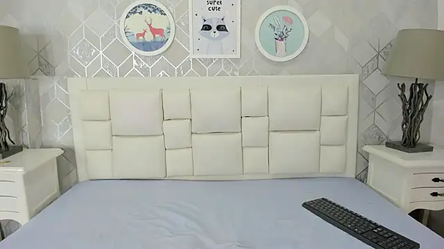 naia cox online show from 8, 1, 2026