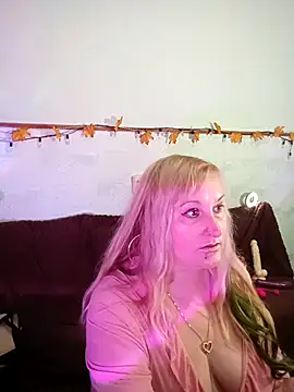 XHelenaX90 online show from 13, 11, 2025