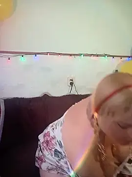 XHelenaX90 online show from 30, 9, 2025