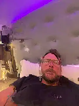 Snapshot of bilf1978 chatting on 23, 2, 2026 bilf1978 online show from 23, 2, 2026