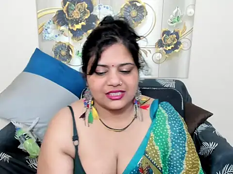 misssoniya3 online show from 25, 6, 2026