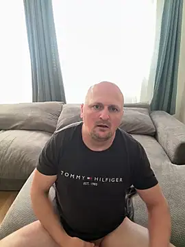 Attila120 online show from 9, 11, 2025