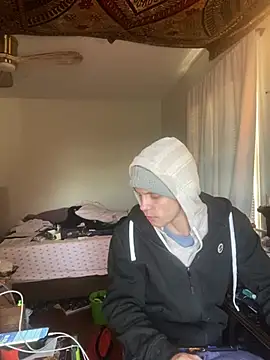 XanderOzzz online show from 12, 1, 2026