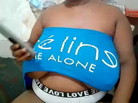 Snapshot of bustydivaxx21 chatting on 2, 11, 2025 bustydivaxx21 online show from 2, 11, 2025