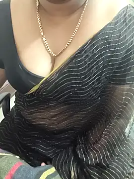 Snapshot of Tamil-rami chatting on 24, 11, 2025 Tamil-rami online show from 24, 11, 2025