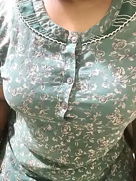 Snapshot of Tamil-rami chatting on 12, 10, 2025 Tamil-rami online show from 12, 10, 2025