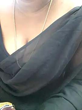 Snapshot of Tamil-rami chatting on 23, 9, 2025 Tamil-rami online show from 23, 9, 2025