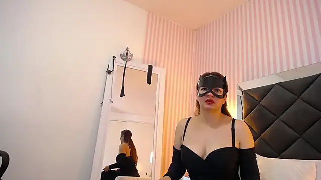 Snapshot of ViictoriaJones_ chatting on 31, 10, 2025 ViictoriaJones online show from 31, 10, 2025