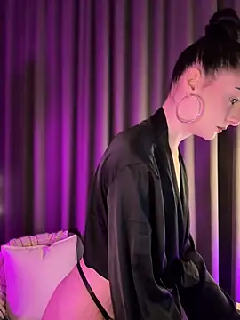 bigJuicyPussy online show from 15, 2, 2026