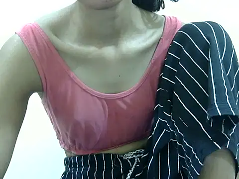 smallcuute online show from 20, 12, 2025