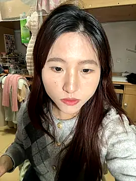 ououlovelove online show from 19, 11, 2025