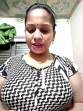 Snapshot of Payel_50 chatting on 19, 6, 2026 Payel 50 online show from 19, 6, 2026