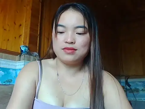 Snapshot of Loc_al chatting on 12, 10, 2025 Loc al online show from 12, 10, 2025