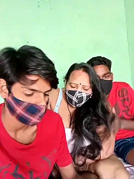 LoveOnStream online show from 18, 10, 2025