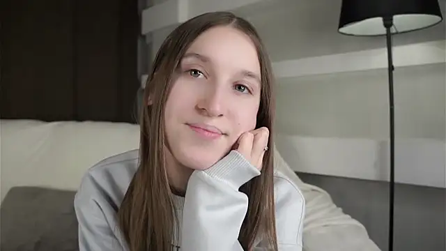 NanaMertins online show from 7, 1, 2026