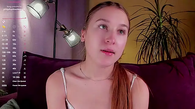 NanaMertins online show from 22, 10, 2025