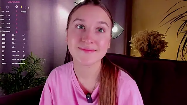 NanaMertins online show from 23, 10, 2025