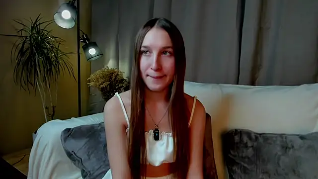 NanaMertins online show from 8, 11, 2025