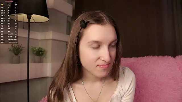 NanaMertins online show from 1, 3, 2026