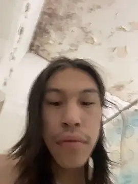 Snapshot of heytherepeoples717 chatting on 17, 1, 2026 heytherepeoples717 online show from 17, 1, 2026