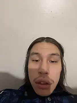 Snapshot of heytherepeoples717 chatting on 3, 12, 2025 heytherepeoples717 online show from 3, 12, 2025