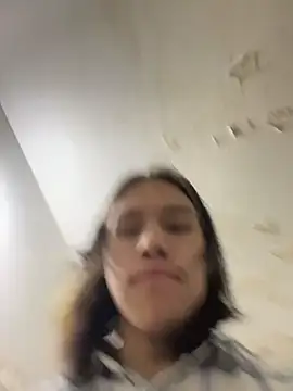 heytherepeoples717 online show from 26, 11, 2025