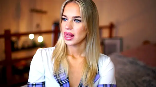 Emilyvanroessel online show from 10, 1, 2026