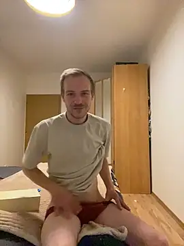 Skinny0150 online show from 24, 3, 2026