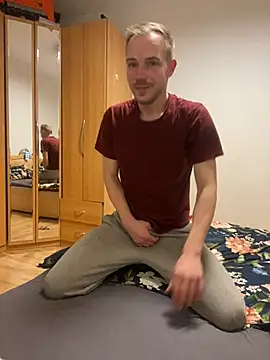 Skinny0150 online show from 14, 4, 2026