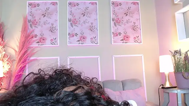 CurlyDani online show from 24, 10, 2025