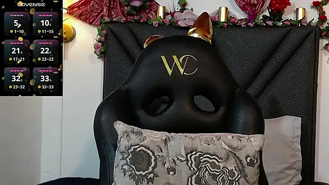 IndraKaur  online show from 18, 9, 2025