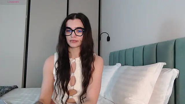 christinafitness online show from 2, 12, 2025