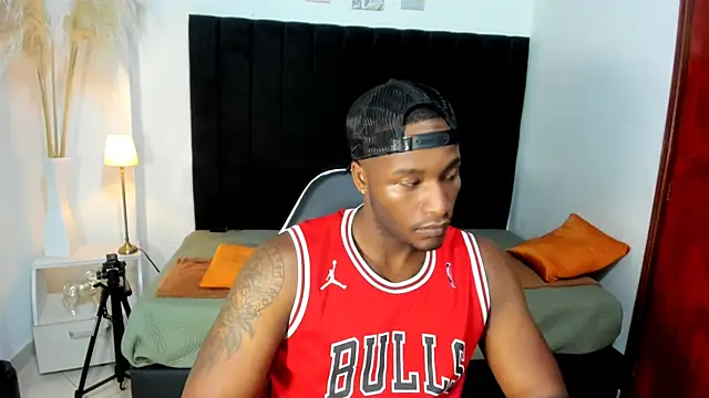 chrstian lewis1 online show from 9, 11, 2025