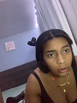 Crisschiavo online show from 20, 11, 2025