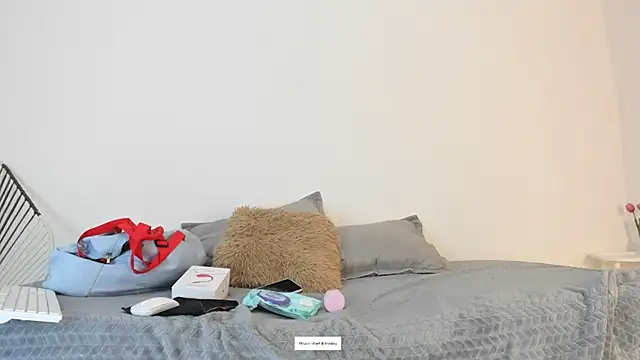  Miaa khalifa  online show from 20, 11, 2025