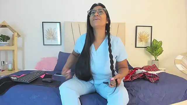  Miaa khalifa  online show from 6, 2, 2026