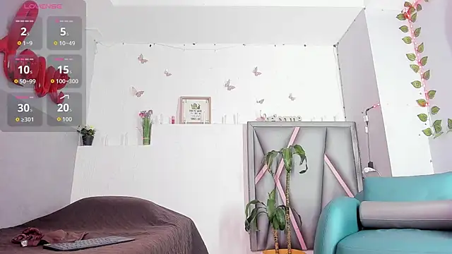 aurora tziu online show from 28, 5, 2026