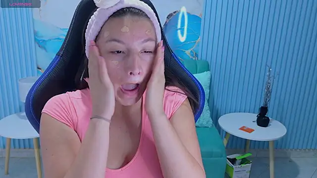 Cami Boobss online show from 14, 12, 2025