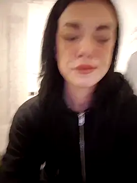 amalia202555 online show from 9, 2, 2026