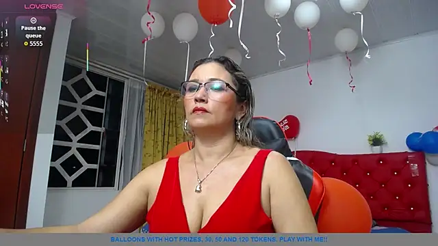 noelia milf19 online show from 19, 2, 2026