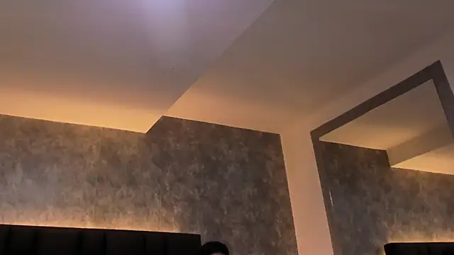 crystaldarliing online show from 11, 11, 2025