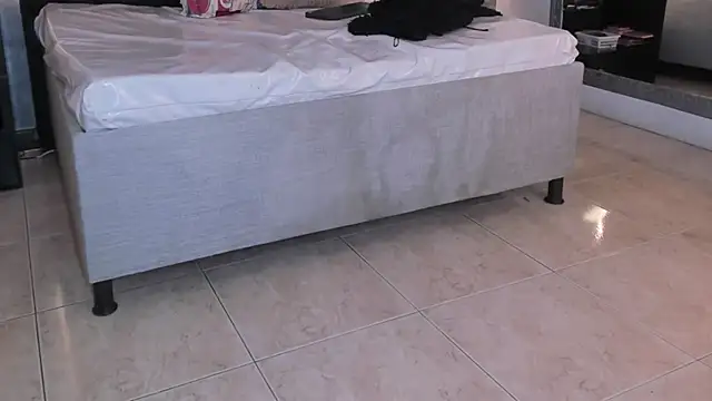 crystaldarliing online show from 28, 11, 2025