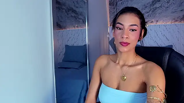 kitty collins  online show from 16, 7, 2026